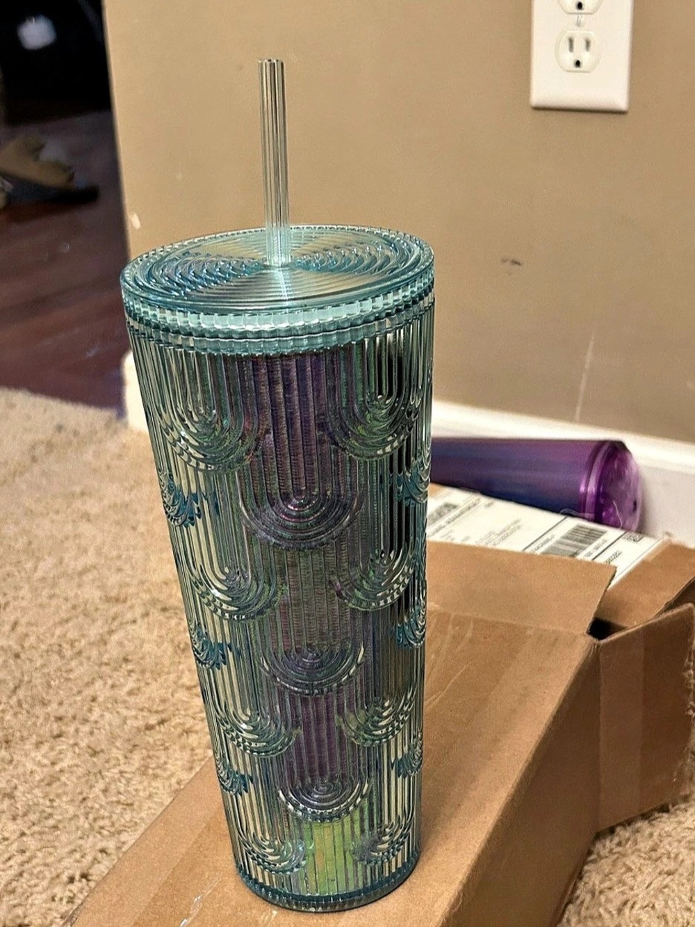 Starbucks Iridescent Teal Scalloped Arch Venti Cold Cup Tumbler